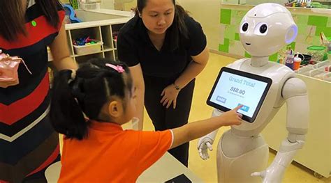 Role of Robots in the Education Sector Across the World - The Education ...