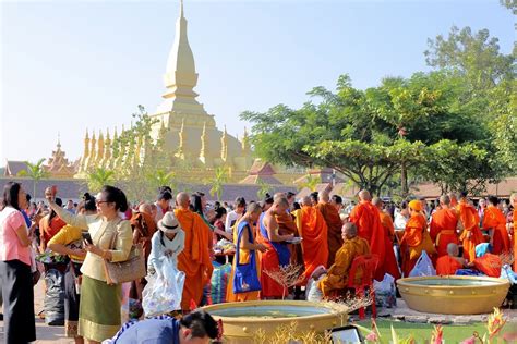 That Luang Festival: An Insider's Guide for Travelers