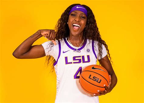 WSAV: Savannah Native Flau’jae Johnson helps LSU win National Championship | Sports | Savannah ...