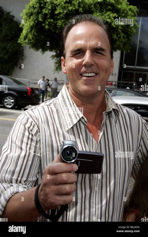 STEVE OEDEKERK BARNYARD FILM PREMIERE CINERAMA DOME HOLLYWOOD LOS ANGELES USA 30 July 2006 Stock ...