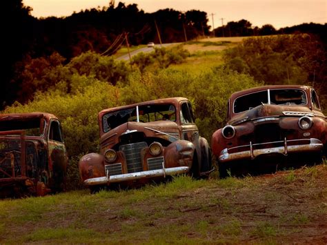 Abandoned cars at makeshift car graveyards around the world - Mirror Online