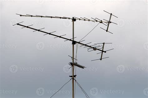 High antenna for emitting and receiving radio waves. 14301764 Stock ...