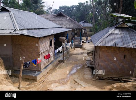 Village huts Bangladesh Stock Photo - Alamy