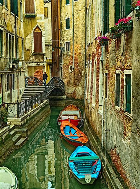 Venice street 2 by Mintaka36 on DeviantArt