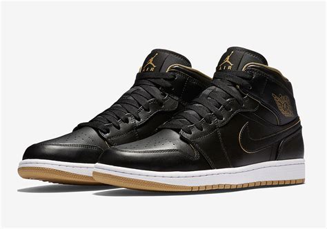 Air Jordan 1 GS Black Gold - Sneaker Bar Detroit