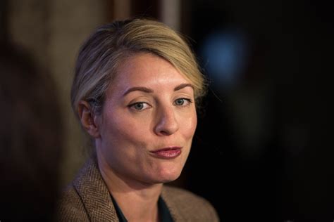 Mélanie Joly says Bombardier must regain public trust after executive bonuses spark anger ...