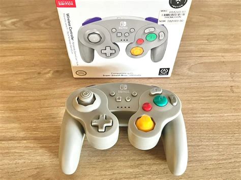 Nintendo GameCube Controller, Video Gaming, Gaming Accessories, Controllers on Carousell