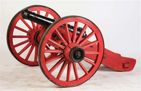 Lot Detail - REVOLUTIONARY WAR STYLE CENTENNIAL CANNON AND CARRIAGE.