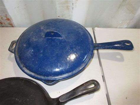 Cast Iron Cookware - Prime Time Auctions, Inc.