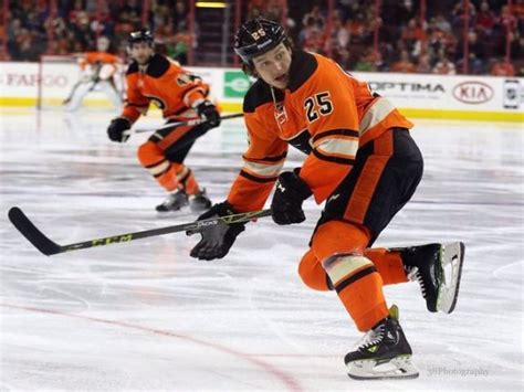 Philadelphia Flyers GM Ron Hextall Dominating Offseason 2015