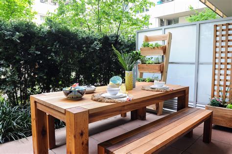 Free Modern Dining Table & Bench Project Plans DIY Project Plans - Real Cedar