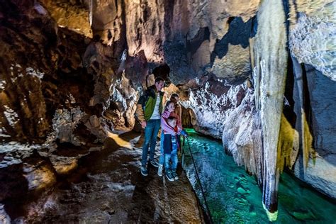 Jenolan Caves: Imperial-Diamond Cave Tour 2023