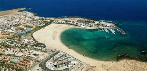 Caleta de Fuste - Fuerteventura - Canary Islands | Places to travel, Holiday vacations ...