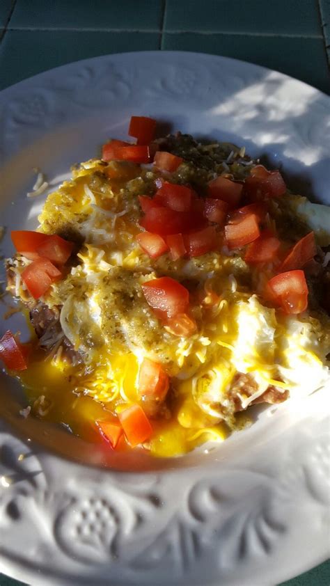 Faux huevos rancheros - no rancheros on hand, only salsa verde | Food, Huevos rancheros, Salsa verde