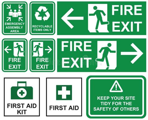 Green Emergency Signs Stock Illustrations – 790 Green Emergency Signs Stock Illustrations ...