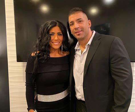 Carlo and Cristina Bertolli from TLC’s “sMothered” dish on their newest business venture ...