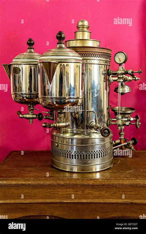 Antique coffee maker hi-res stock photography and images - Alamy