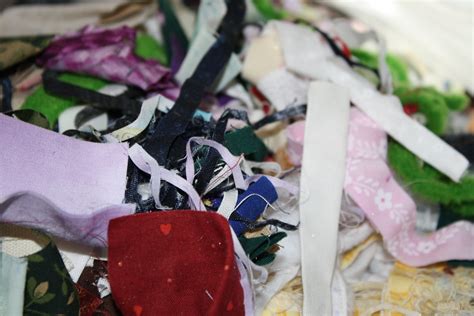 Fabric Scraps – Photos Public Domain