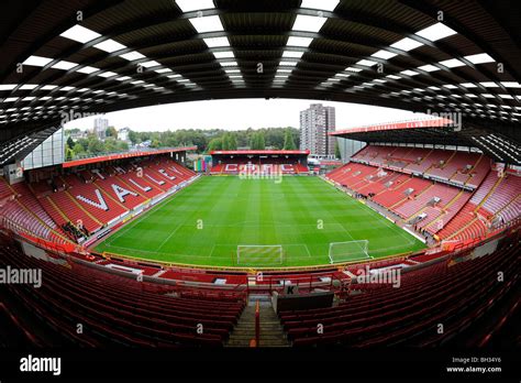 Home of charlton athletic fc hi-res stock photography and images - Alamy