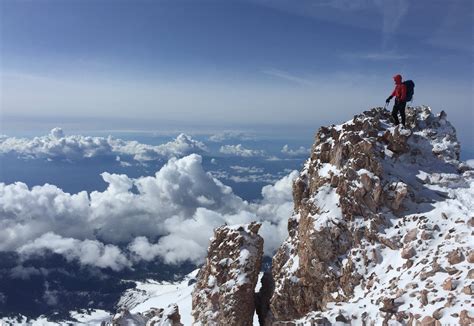 View from the top of Mount Shasta at 14,179ft, an inactive volcano and ...