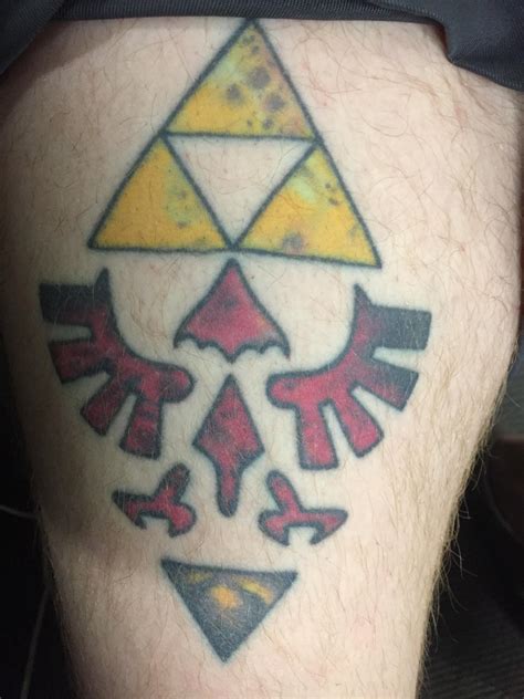 My hylian crest tattoo. Also my first! : r/nerdtattoos