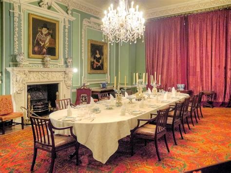 Tatton Hall, Dining Room © David Dixon cc-by-sa/2.0 :: Geograph Britain and Ireland