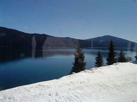 Snowy Odell Lake | We passed by a very snowy Odell Lake in S… | Flickr