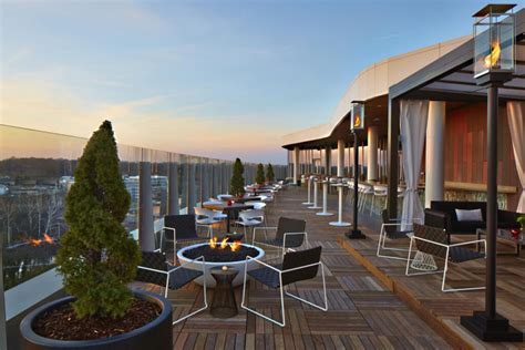 10 Best Rooftop Restaurants and Bars in Columbus, Ohio for Views and Drinks