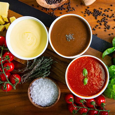 SOUPS & SAUCES