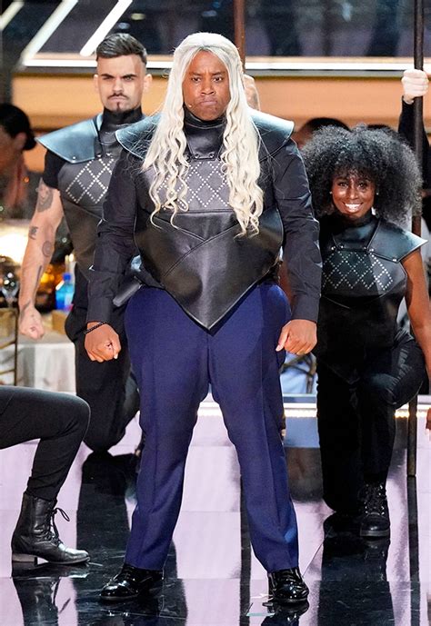 Kenan Thompson’s Emmys Opening Number: Dressed As Daenerys & More ...