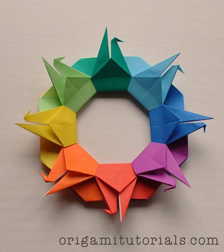 Furnish Your Home with DIY Origami Decor (VIDEO) - Craftfoxes