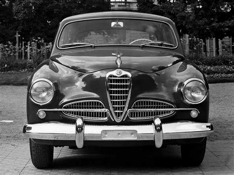 ALFA ROMEO 1900 Berlina specs & photos - 1950, 1951, 1952, 1953, 1954 ...