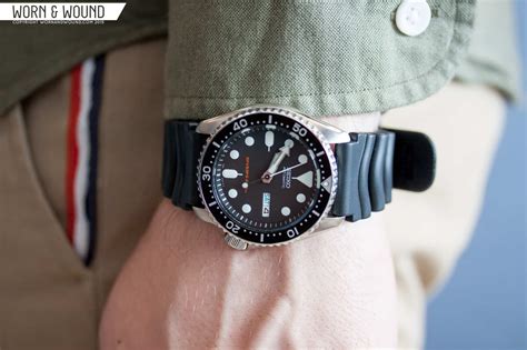 Seiko SKX007 Review - Worn & Wound