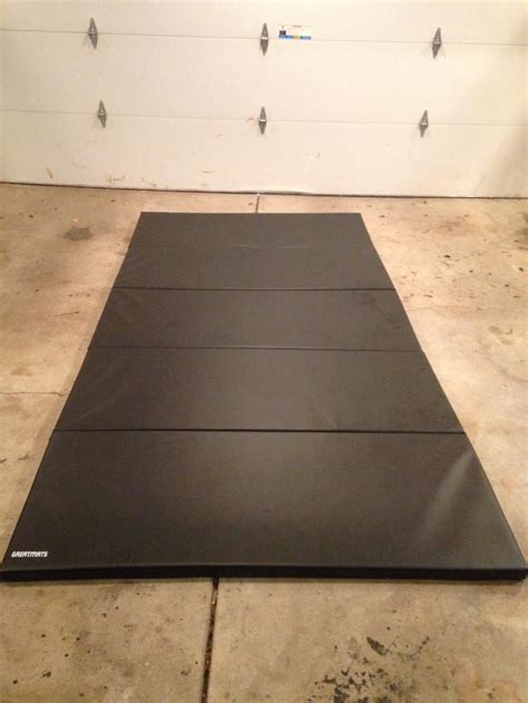 Folding Gym Mat 5x10 Ft x 2 Inch: MMA, Wrestling, Tumbling & Cheer ...