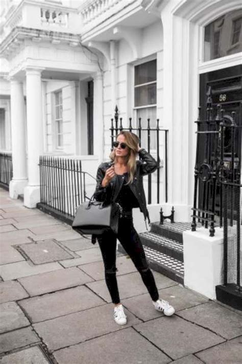 53 Stunning Street Style Outfit Ideas For Spring - LUVLYOUTFITS | London outfit, Street style ...