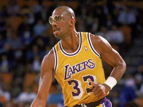 Kareem Abdul-Jabbar to auction off NBA, UCLA memorabilia | theScore.com