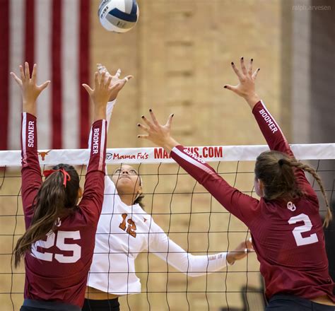 University of Texas Longhorns volleyball game against the Oklahoma ...