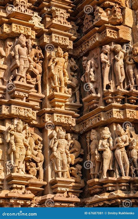 Sculptures on Khajuraho Temples Stock Image - Image of khajuraho, hindu: 67687081