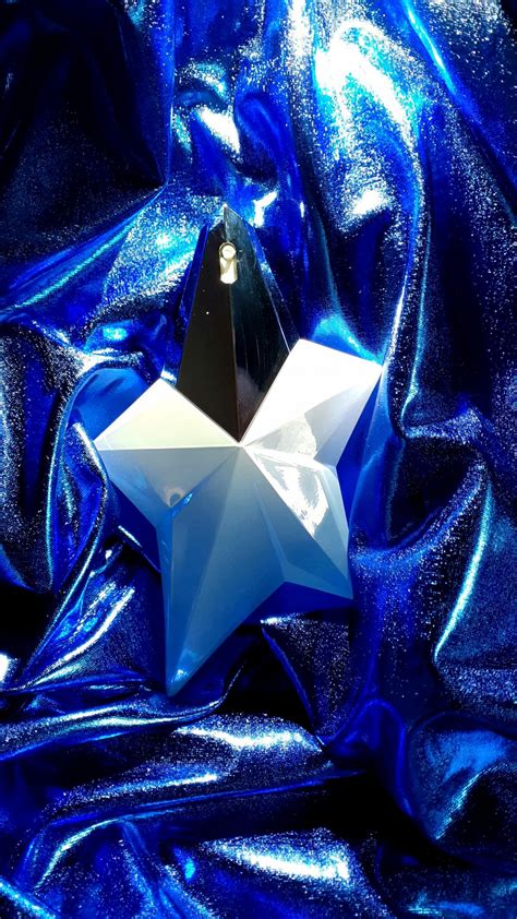 Angel Iced Star Collector Mugler perfume - a fragrance for women 2018