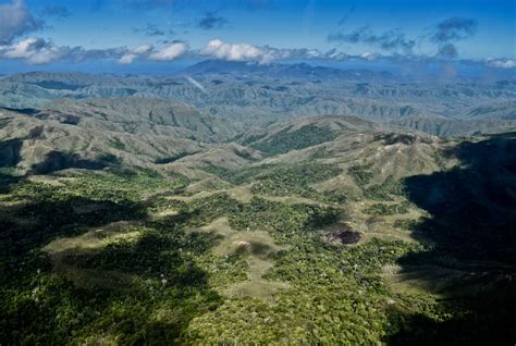 Protecting the Premier Biodiversity Hotspot of New Caledonia ...