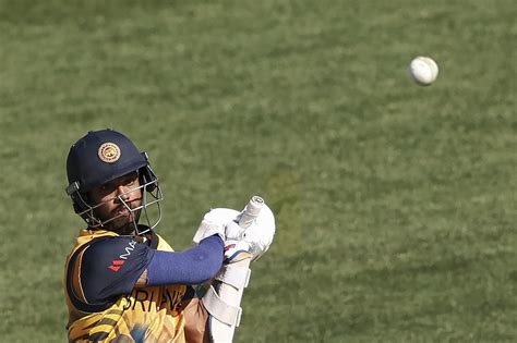 Kusal Mendis goes big | ESPNcricinfo.com