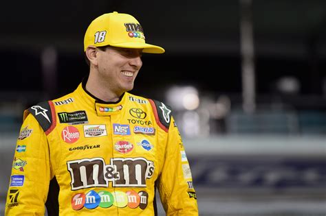 Behind the scenes: Kyle Busch at Homestead | NASCAR.com