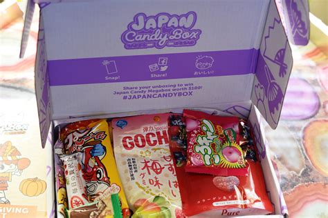 Trying Japanese Candy and Snacks: Japan Candy Box Review