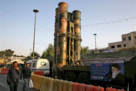 In first, Iran publicly displays S-300 air defense missile system