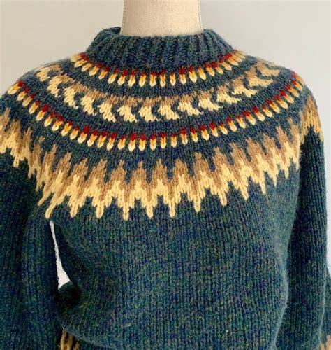 Fair Isle Knit Sweater Vintage 70s Pure Wool Hand Knitted in the Shetland Islands of Scotland ...