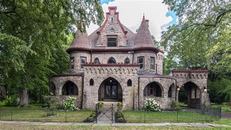 Castle Built for Pennsylvania Asbestos Magnate Summons New Owner for $1.3M