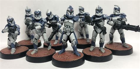 Commander Wolffe and the Wolfpack | Star wars figurines, Star wars clone wars, Star wars games