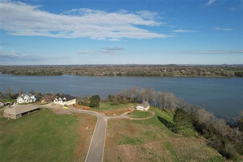 With Waterfront - Homes for Sale in Mount Juliet, TN | realtor.com®