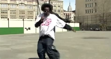 This Video Series Will Teach You How To Dance To House Music | Telekom ...