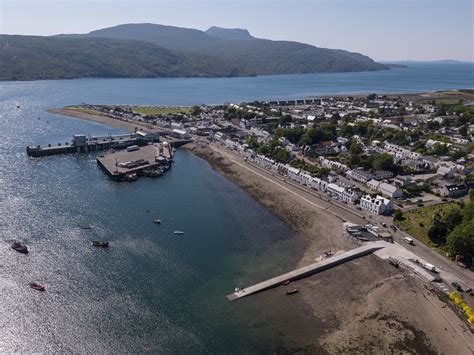 Improved slipway completed to delight of Ullapool community | Press and ...